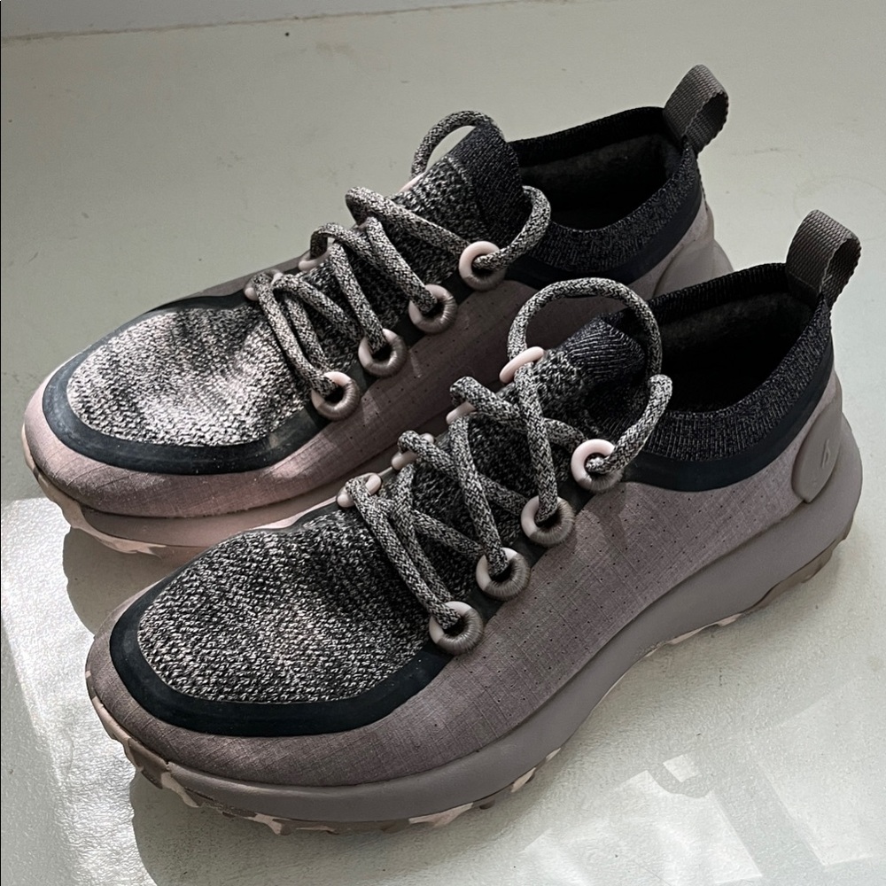 Allbirds Women's Gray Athletic Shoes